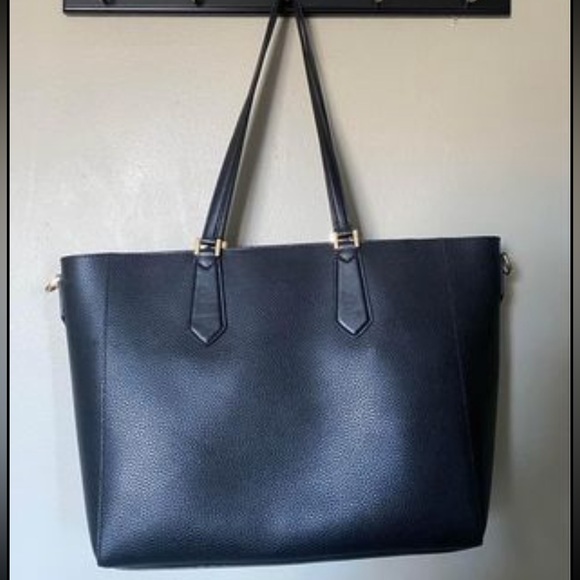 ‼️SOLD‼️MK bag - Picture 2 of 3